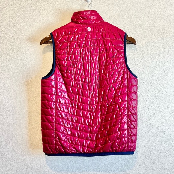 Vineyard Vines XS Red Quilted Vest Shiny Puffer Mountain Weekend EUC MSRP $158 - Picture 10 of 10